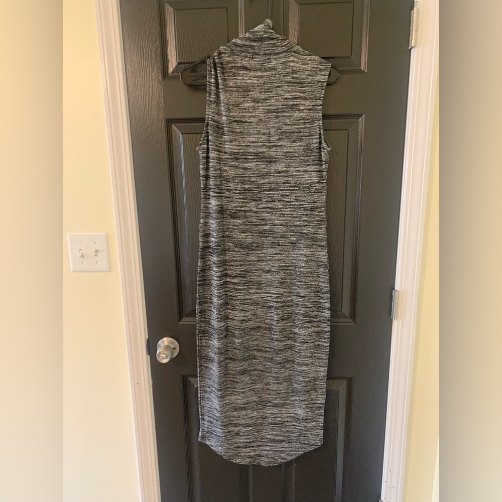 Chelsea & Theodore Charcoal Sleeveless Midi Dress